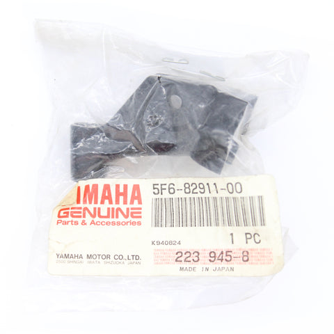 YAMAHA YTM200EK LEVER HOLDER 1 5F6-82911-00-00 1981-1986 1999-2001 YZ125H kg