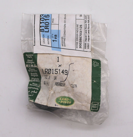 Jaguar Screw PN LR015149