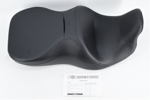 Harley-Davidson Seat - Super Red Reach / Touring PN 52000132