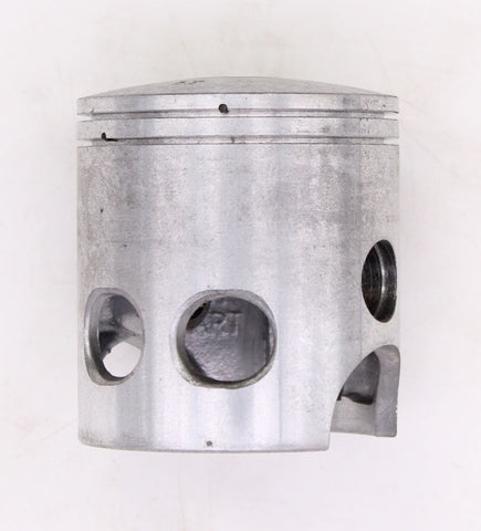 2V0-11635-01 NOS Yamaha Piston 1st O/S 64.25mm 1979 RD400F W9089