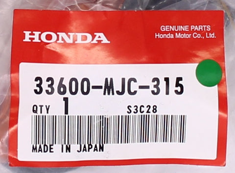 Genuine Honda Turn Signal Assembly Part Number - 33600-MJC-315