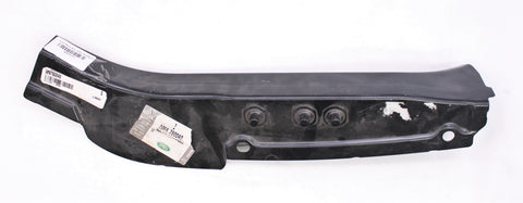 Land Rover Rear Pillar PN AMA760040
